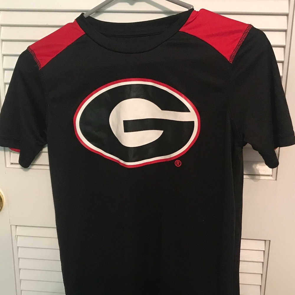 Boys Size Med UGA Dri-Fit Shirt